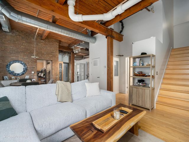 1330 W Monroe Street 410, Chicago, IL 60607