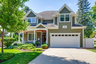 449 E Rockland Road, Libertyville, IL 60048