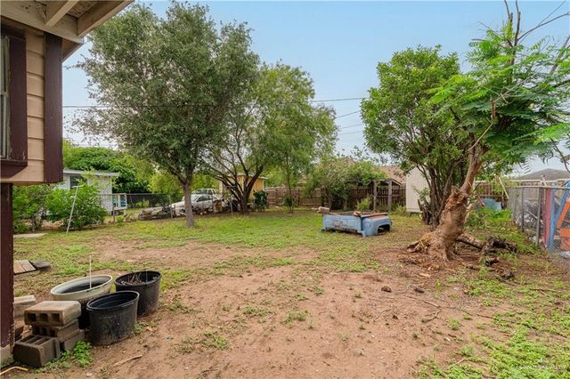 510 W Falcon Avenue, Pharr, TX 78577