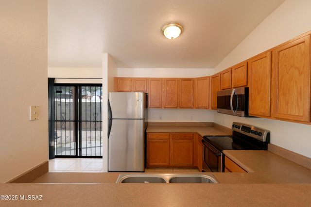 3422 N Fontana Avenue, Tucson, AZ 85705