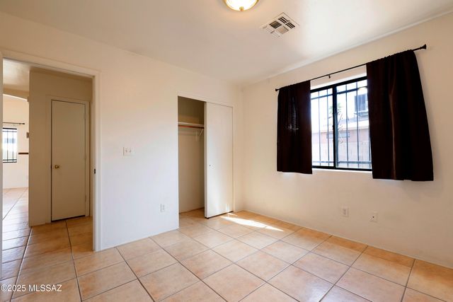 3422 N Fontana Avenue, Tucson, AZ 85705