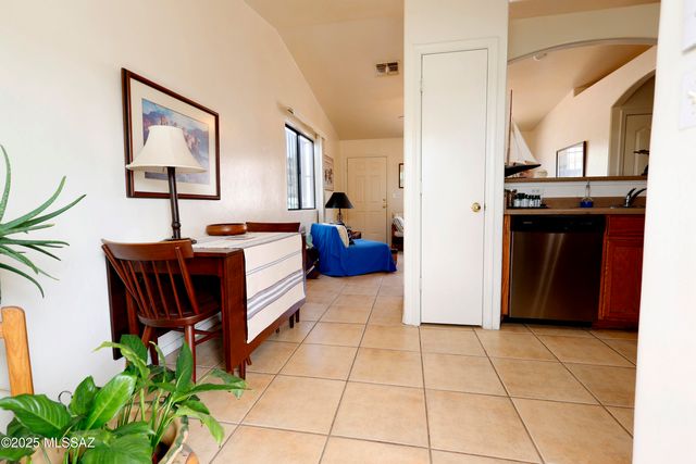 3422 N Fontana Avenue, Tucson, AZ 85705