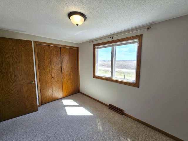 17132 River Oaks Boulevard, Fergus Falls, MN 56537