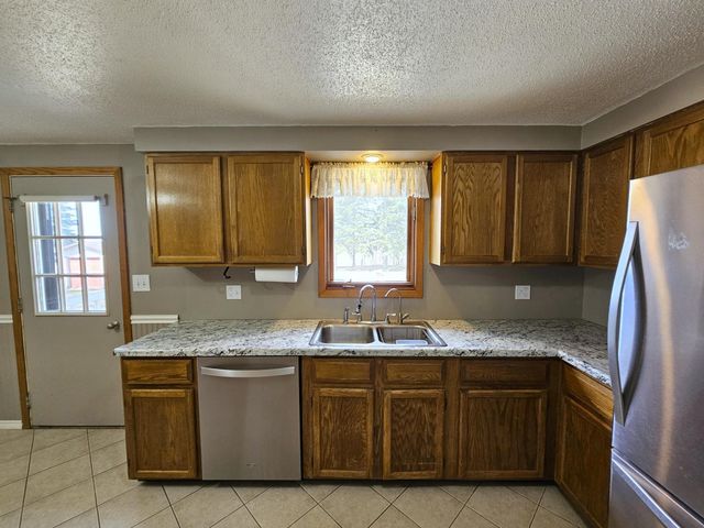 17132 River Oaks Boulevard, Fergus Falls, MN 56537