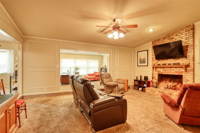 105 Santa Fe Circle, Waxahachie, TX 75165