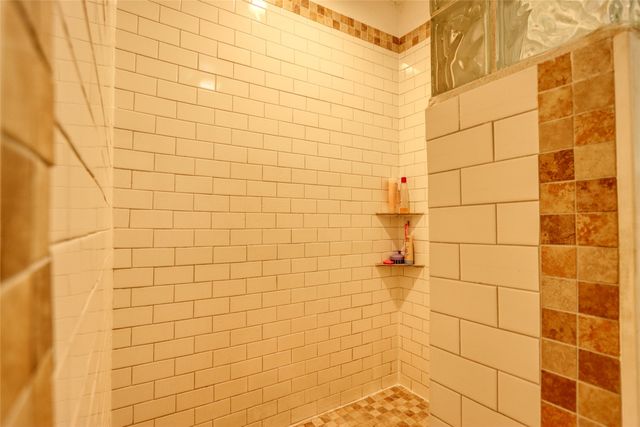 105 Santa Fe Circle, Waxahachie, TX 75165