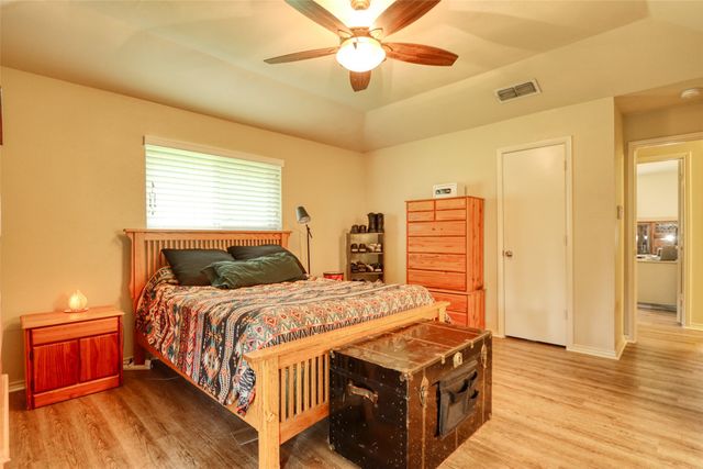 105 Santa Fe Circle, Waxahachie, TX 75165