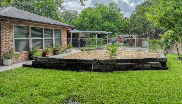 105 Santa Fe Circle, Waxahachie, TX 75165
