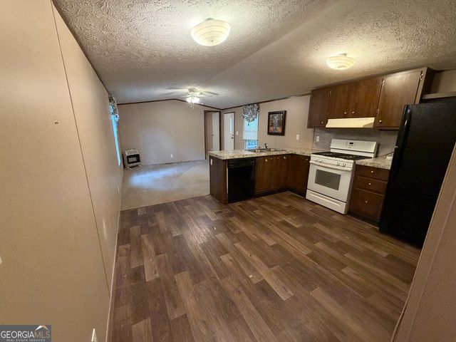 9 Fernwood Lane, Clayton, GA 30525
