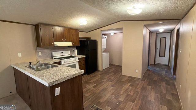 9 Fernwood Lane, Clayton, GA 30525