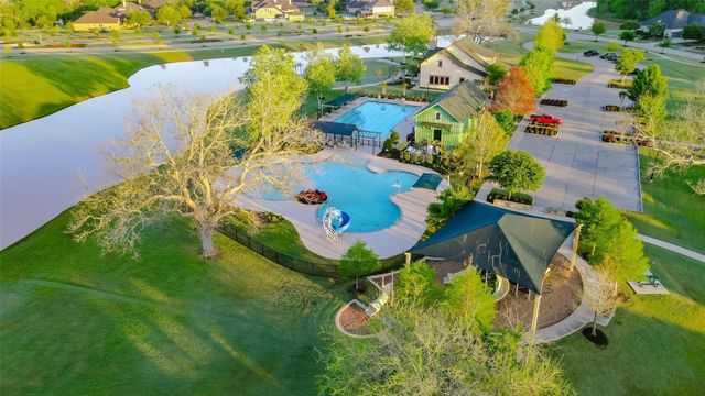 30407 Parkside Passage Court, Fulshear, TX 77441
