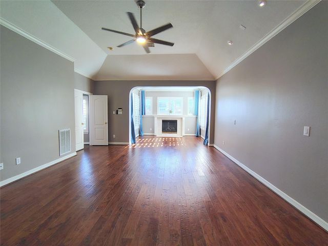 5515 Dawnington Place, Sugar Land, TX 77479