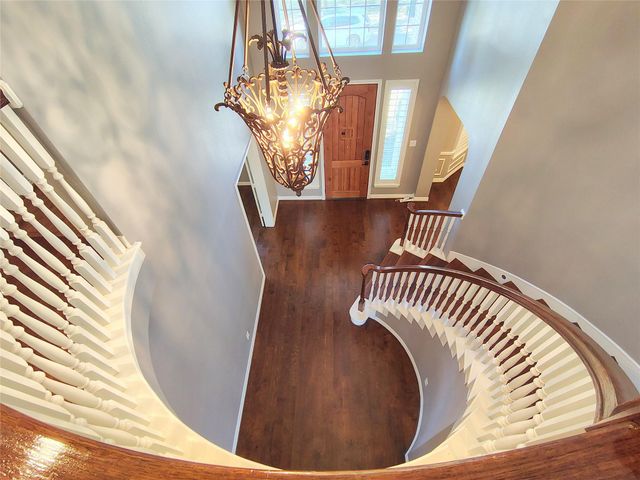 5515 Dawnington Place, Sugar Land, TX 77479