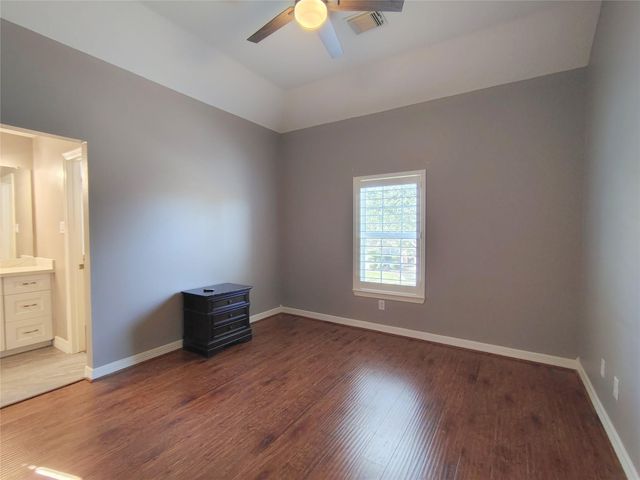 5515 Dawnington Place, Sugar Land, TX 77479