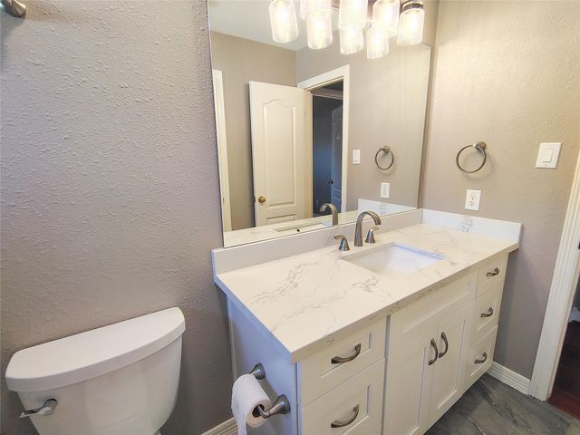 5515 Dawnington Place, Sugar Land, TX 77479