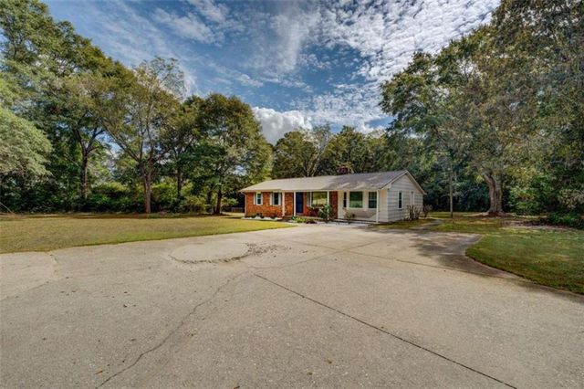 11889 Brown Bridge Road, Covington, GA 30016