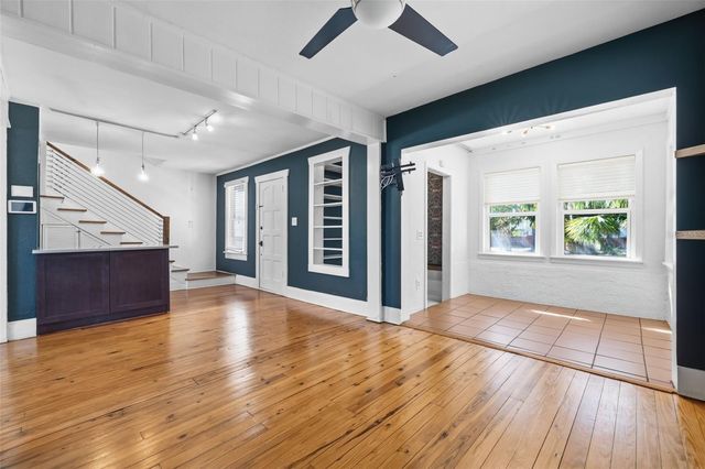 6005 N TAMPA STREET, Tampa, FL 33604