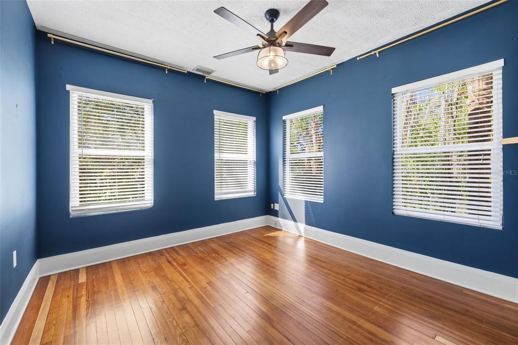 Image 17 of property listing at 6005 N TAMPA STREET, Tampa, FL 33604