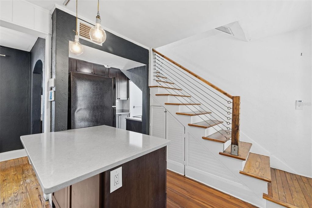 Image 8 of property listing at 6005 N TAMPA STREET, Tampa, FL 33604