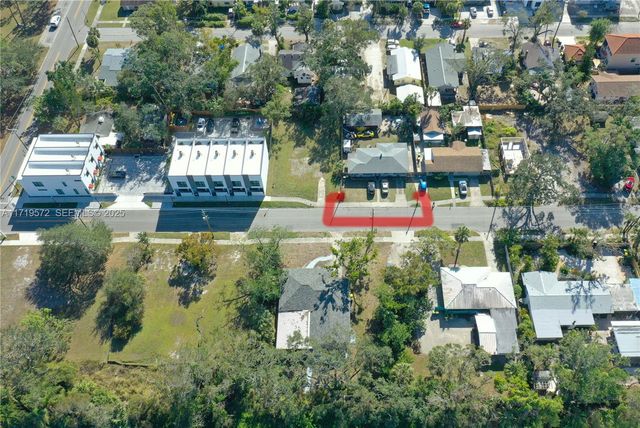 1744 10th Street, Sarasota, FL 34236