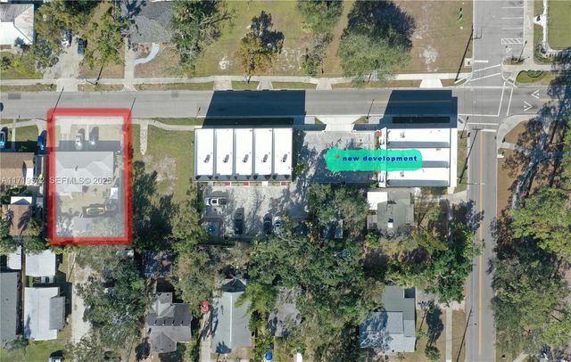 1744 10th Street, Sarasota, FL 34236