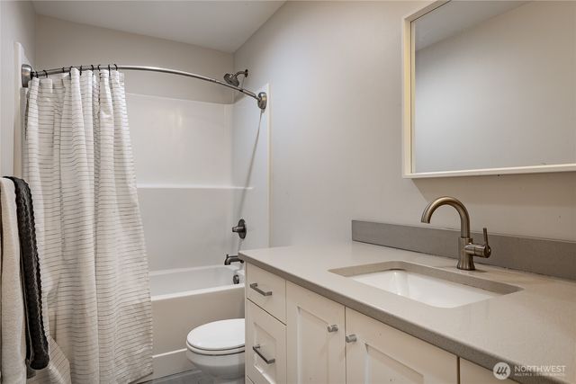 1949 Junegrass Dr., Lynden, WA 98264