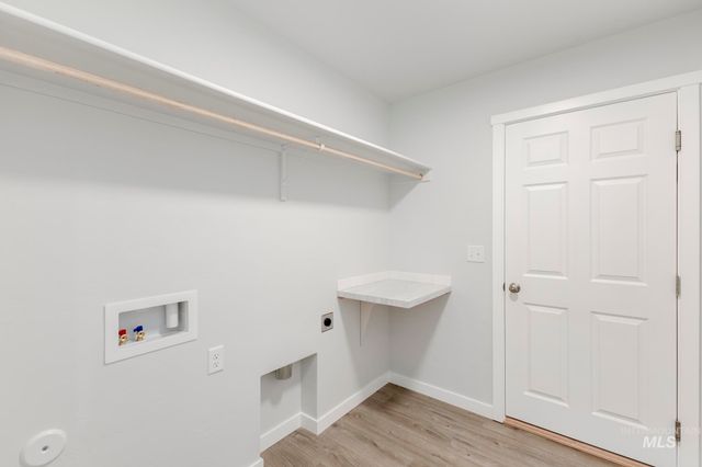 350 N Coltsfoot Ave, Kuna, ID 83634