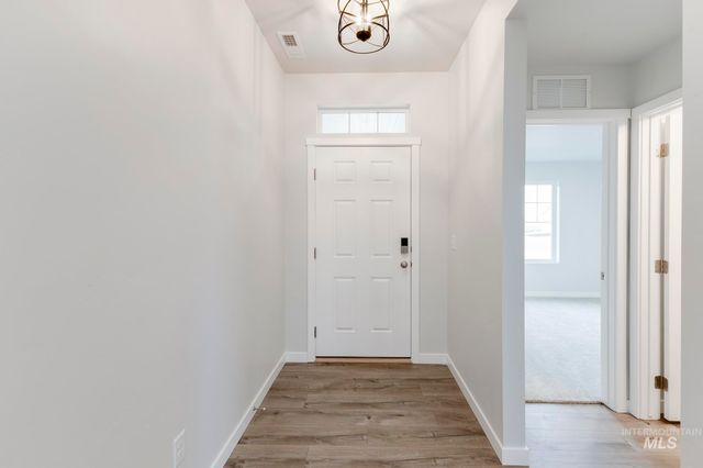 350 N Coltsfoot Ave, Kuna, ID 83634