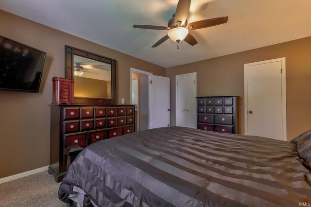 3229 Autumnwood Way, Evansville, IN 47715
