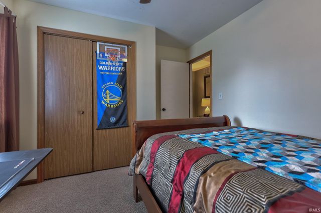 3229 Autumnwood Way, Evansville, IN 47715