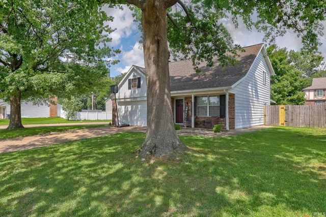 3229 Autumnwood Way, Evansville, IN 47715