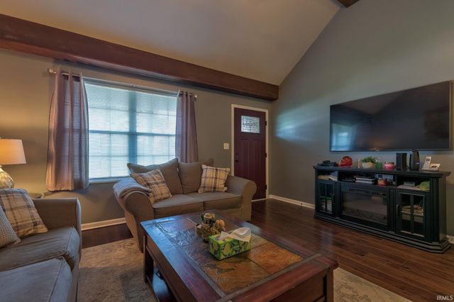 3229 Autumnwood Way, Evansville, IN 47715
