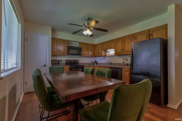 3229 Autumnwood Way, Evansville, IN 47715