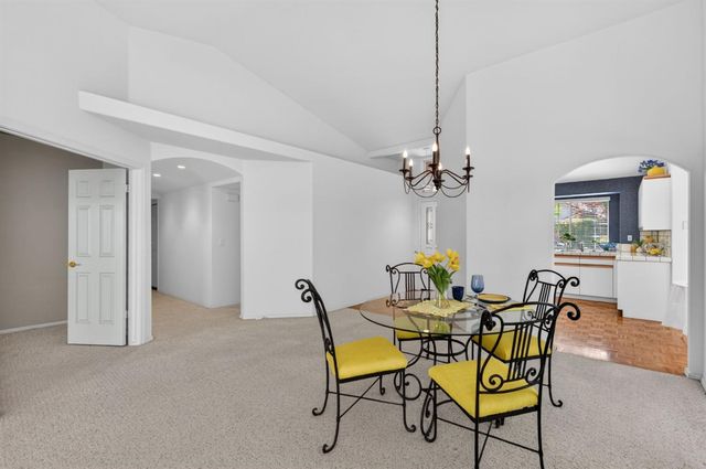 9150 N Red Lion Drive, Fresno, CA 93720