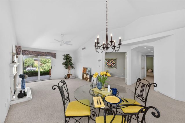 9150 N Red Lion Drive, Fresno, CA 93720
