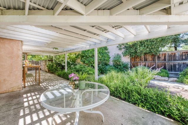 9150 N Red Lion Drive, Fresno, CA 93720