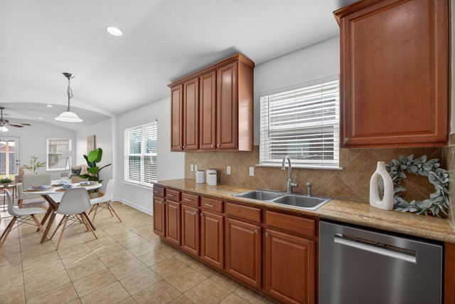 20017 Harrier Flight TRL, Pflugerville, TX 78660