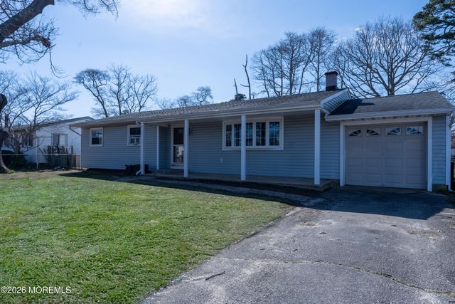 1862 Hinds Road, Toms River, NJ 08753