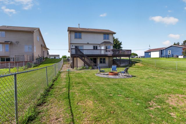 290 Somerset Drive, Cement City, MI 49233