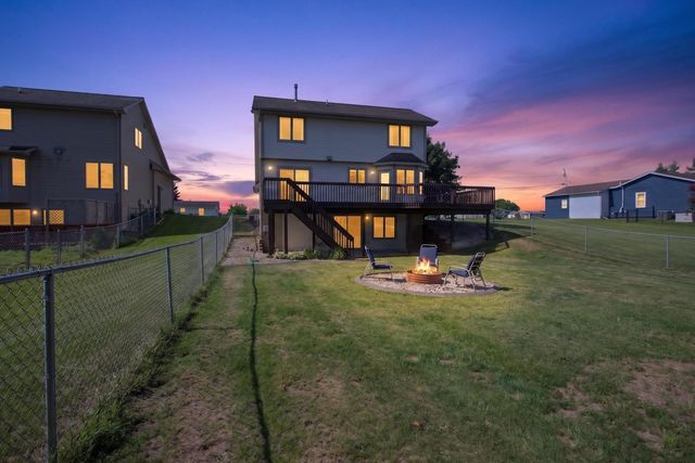 290 Somerset Drive, Cement City, MI 49233
