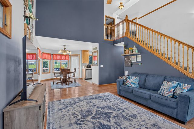 290 Somerset Drive, Cement City, MI 49233