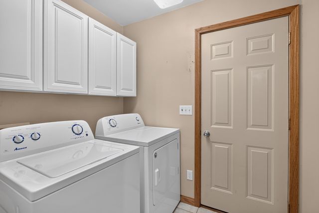 290 Somerset Drive, Cement City, MI 49233