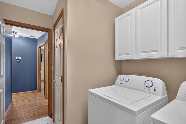 290 Somerset Drive, Cement City, MI 49233