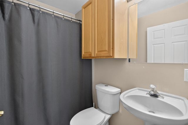 290 Somerset Drive, Cement City, MI 49233