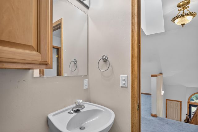 290 Somerset Drive, Cement City, MI 49233