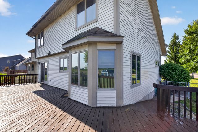 290 Somerset Drive, Cement City, MI 49233