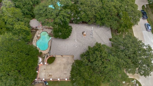 2033 Wanderlust Drive, Lewisville, TX 75067