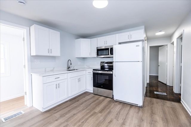 38 Warren, Revere, MA 02151