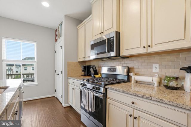729 RAVENWOOD DR, Glen Burnie, MD 21060