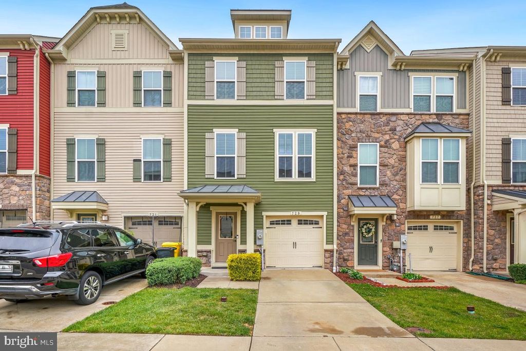 729 RAVENWOOD DR, Glen Burnie, MD 21060